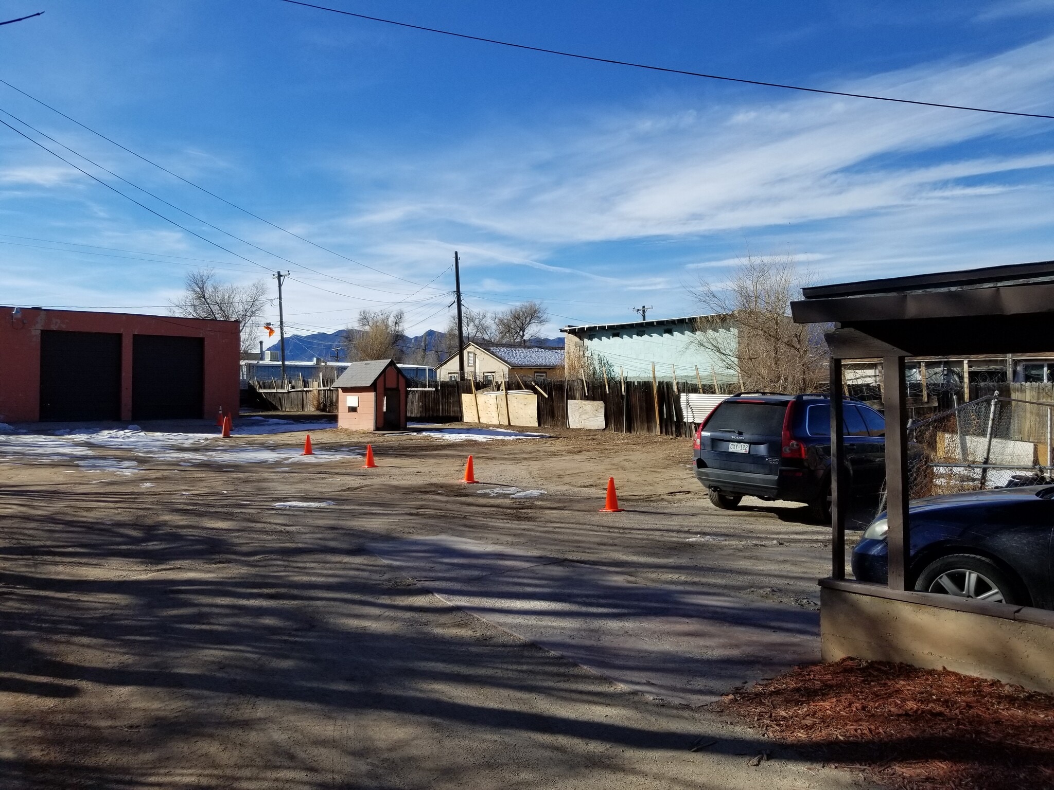 Building Photo - 2423 E Saint Vrain St
