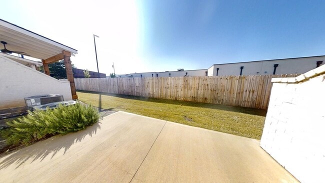 Building Photo - Townhome at The Mill - Opelika