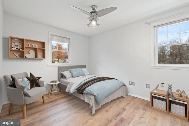 Building Photo - 1302 Squire Ln