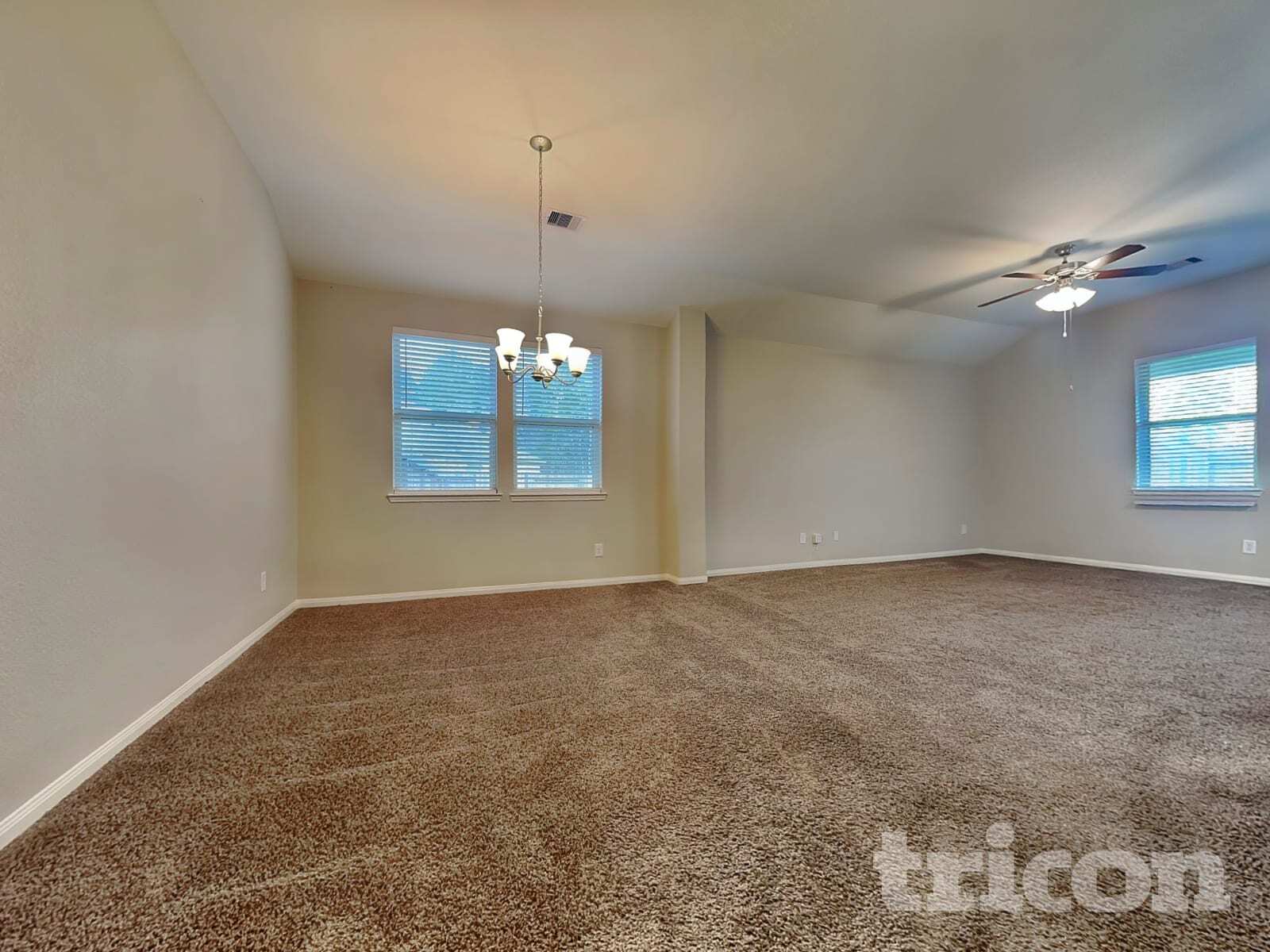 Building Photo - 15607 Jackie Robinson Rd