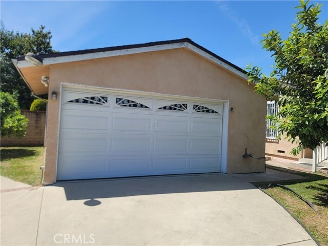 Building Photo - 15827 Fairgrove Ave