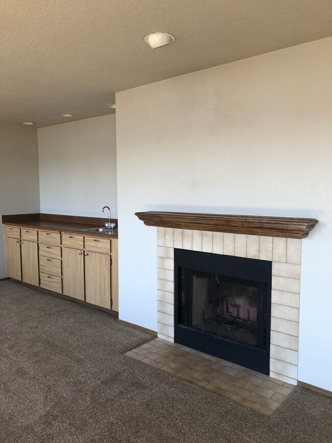 Building Photo - 1725 W Sunn Fjord Ln