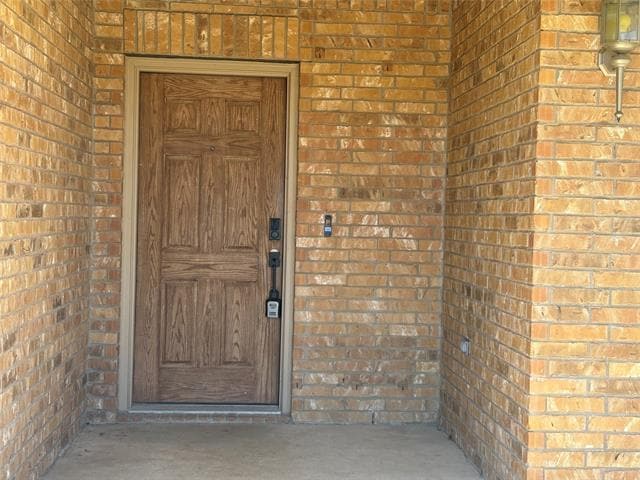 Building Photo - 1104 Saddle Ct