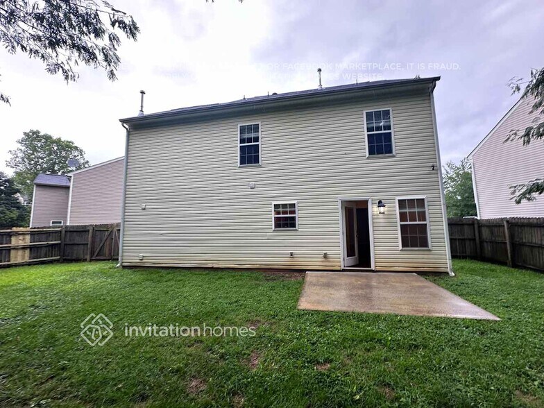 Building Photo - 306 Bristle Creek Ct