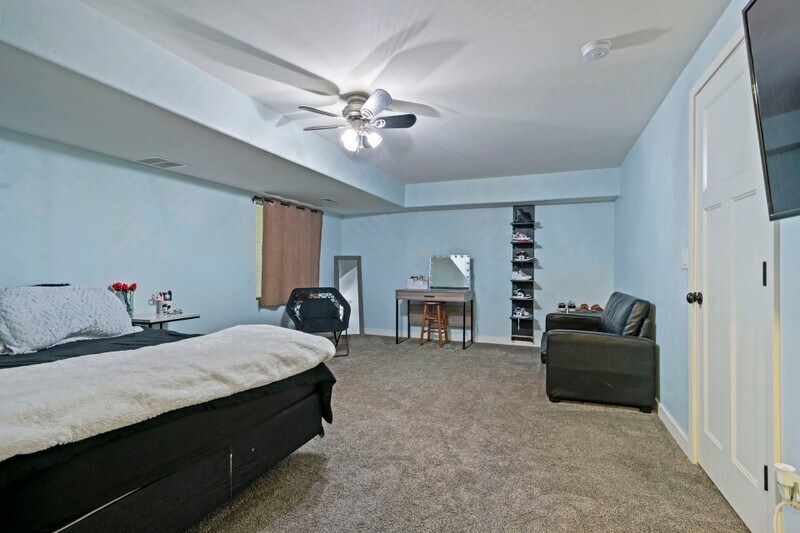 Building Photo - 4489 Milford Dr