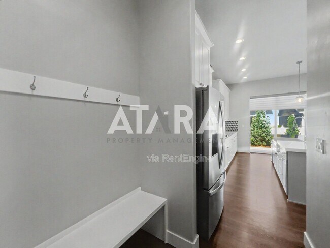 Building Photo - 9167 S Galette Ln