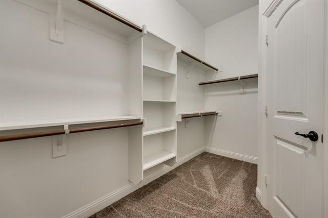 Building Photo - 15500 Cornwallis St