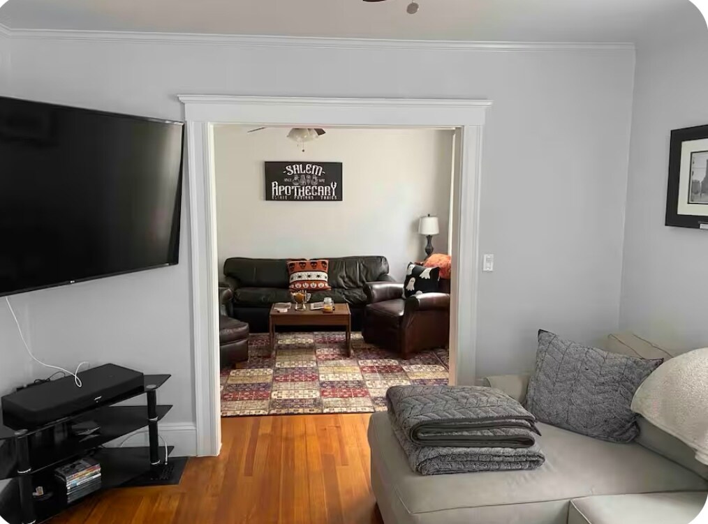 Building Photo - 3 Hersey St