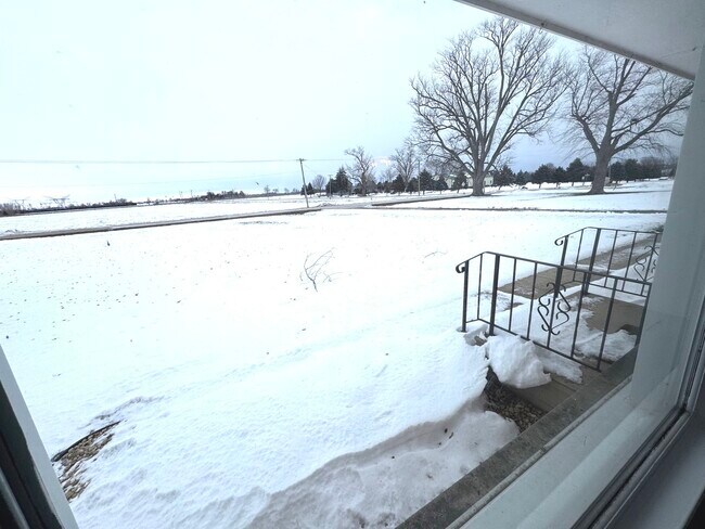 Building Photo - 11268 Faxon Rd