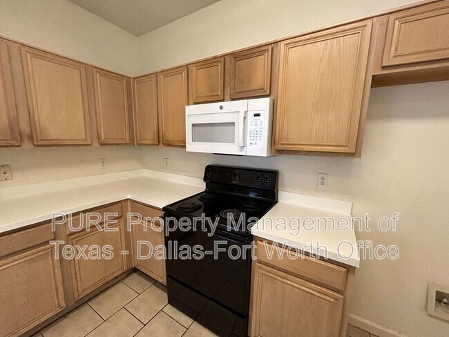 Building Photo - 709 Catalina Dr