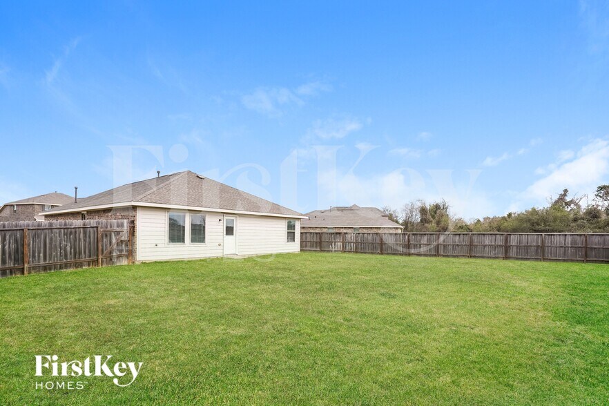 Building Photo - 3363 Avary River Ln