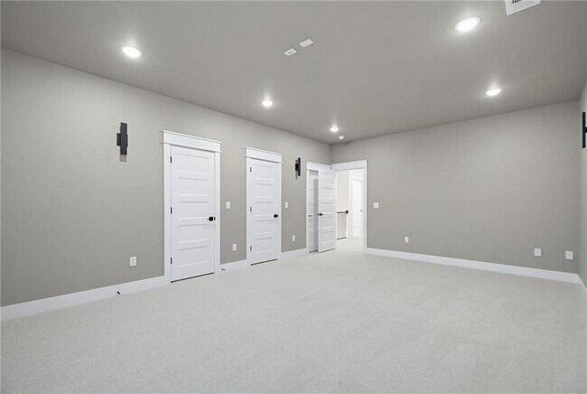 Building Photo - 431 Hedge Dr