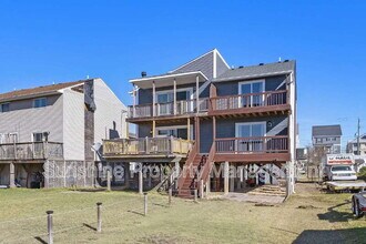 Building Photo - 735 W Ocean View Ave