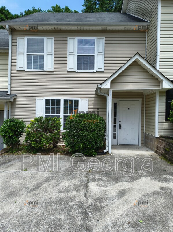 Primary Photo - 8370 Hollis St
