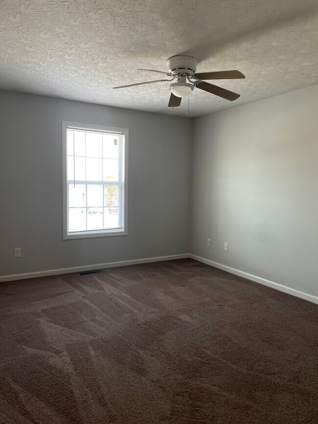 Building Photo - Lower Stone Apartments