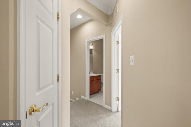 Building Photo - 43616 Carradoc Farm Ter