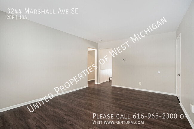 Building Photo - Available Now | 2 Bed 1 Bath Apartment in ...