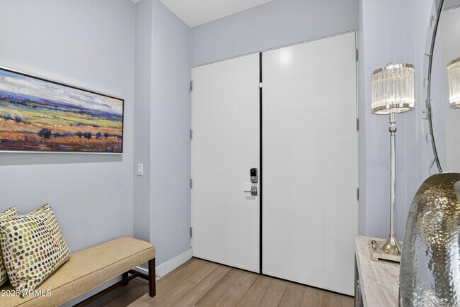 Building Photo - 16580 N 92nd St