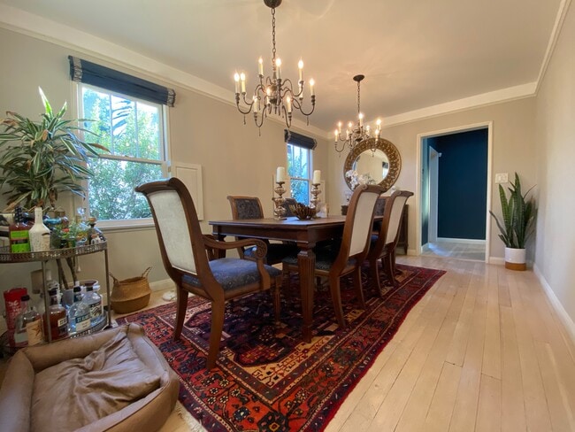 Dining Room - 1521 Parmer Ave