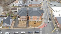 Building Photo - 387 Broad St