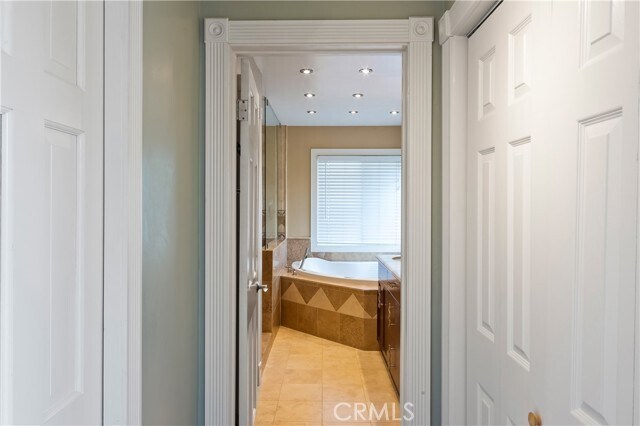 Building Photo - 28356 Chat Dr