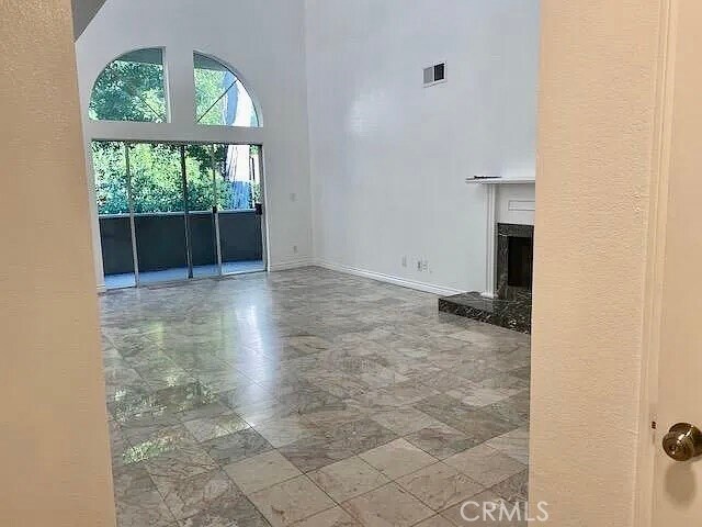 Building Photo - 3284 Barham Blvd