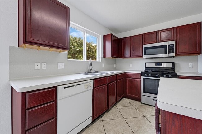 Building Photo - 5126 Lamppost Hill Ct