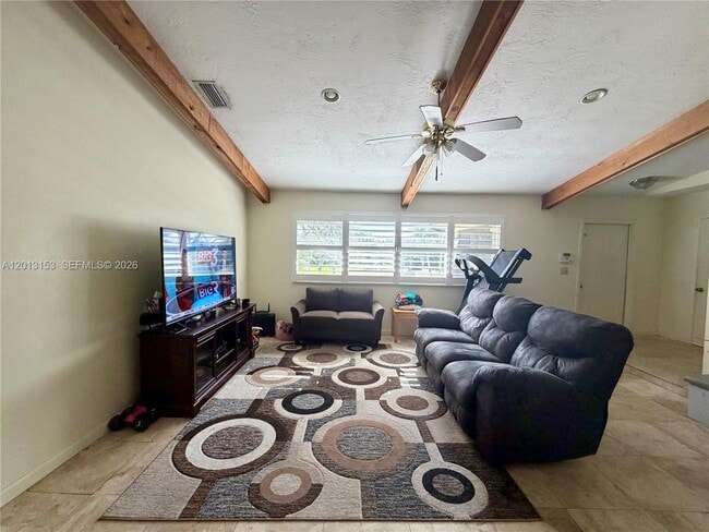 Building Photo - 5501 SW 118th Ave