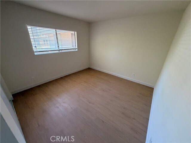 Building Photo - 1524 Buena Vista