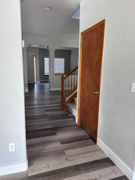 Building Photo - 4324 Ravenswood Ct