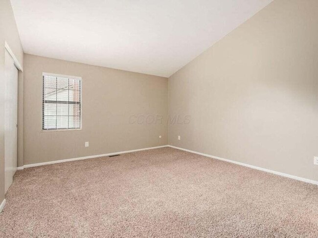 Building Photo - 5297 Brandy Oaks Ln