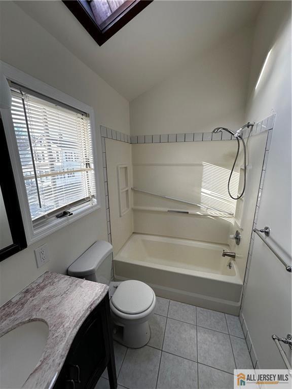 Building Photo - 1 Stanton St