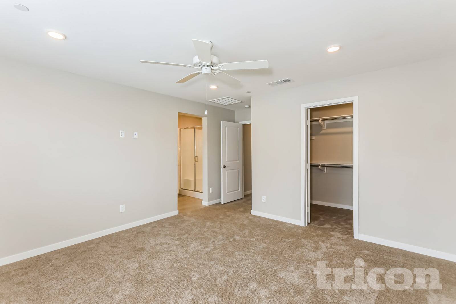Building Photo - 28113 Cookhouse Ln