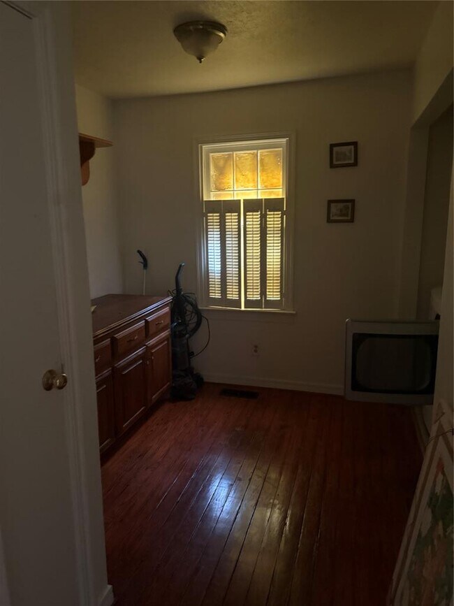 Building Photo - 7800 NW 8th St