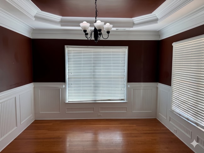 Building Photo - 4BR home close to downtown Watkinsville