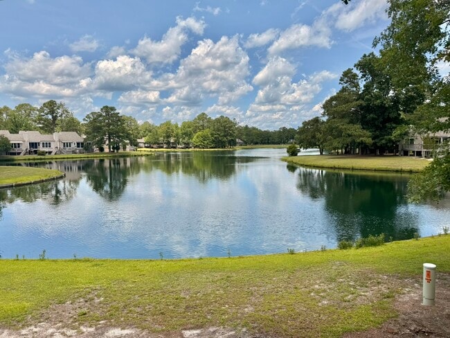 Building Photo - 7162 Windward Dr