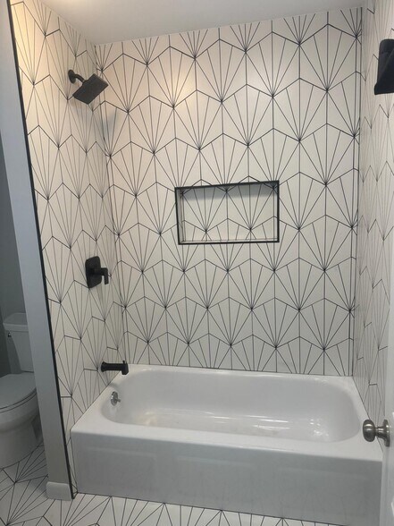 Building Photo - 173 Rindge Ave