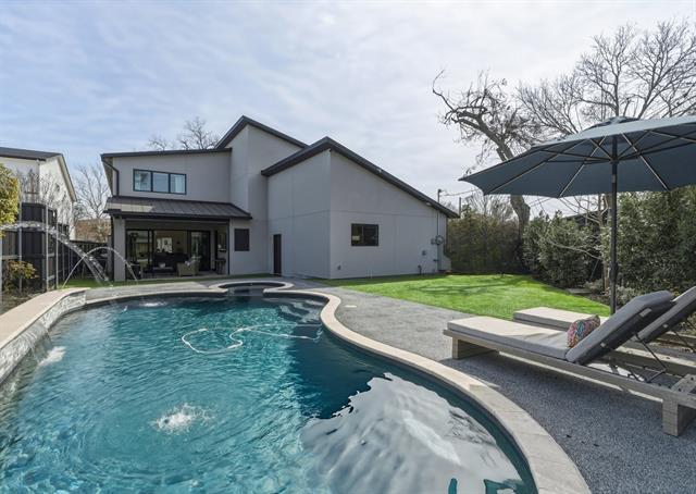 Building Photo - 7340 Syracuse Dr