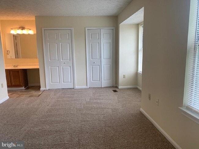 Building Photo - 6012 Red Wolf Pl