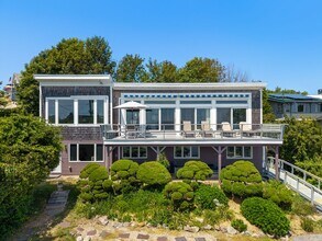 Building Photo - 26 Salt Island Rd