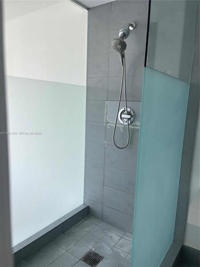 Building Photo - 92 SW 3rd St