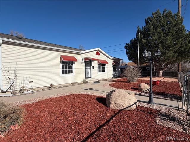 Building Photo - 4095 W Arizona Ave