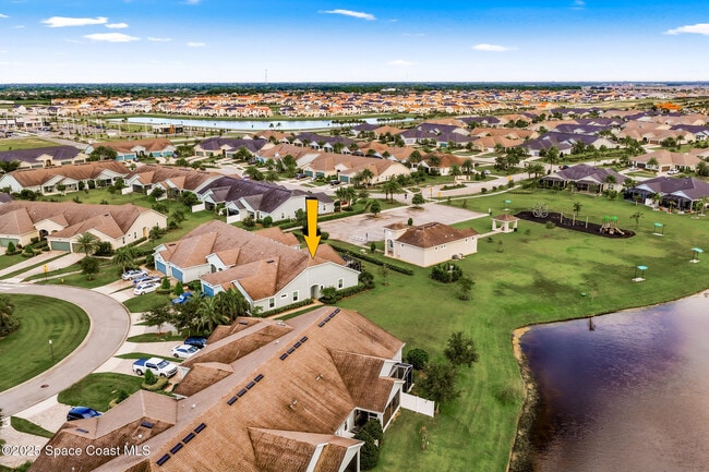Building Photo - 7544 Loren Cove Dr