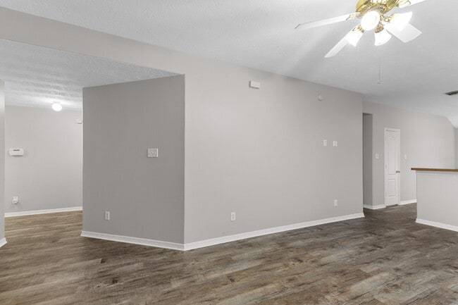 Building Photo - 2434 Montana Blue Dr