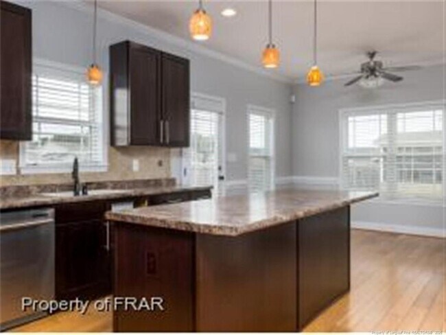 Building Photo - 175 Wind Brook Ct