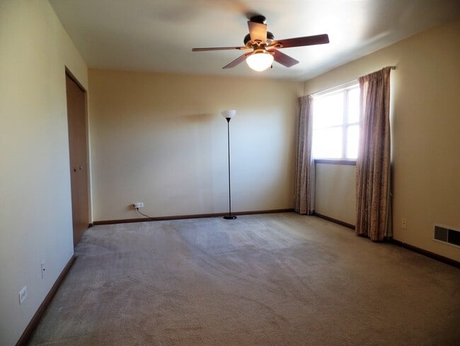 Building Photo - 5514 Ridge Crossing
