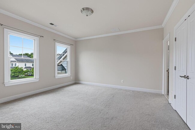 Building Photo - 1751 Tysons Crest Ln