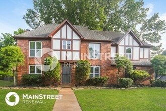 Building Photo - 8849 Woodmark Dr