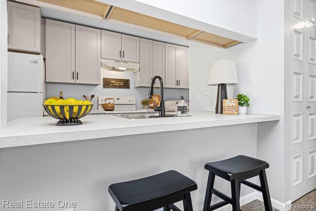 Building Photo - 2917 Rockford