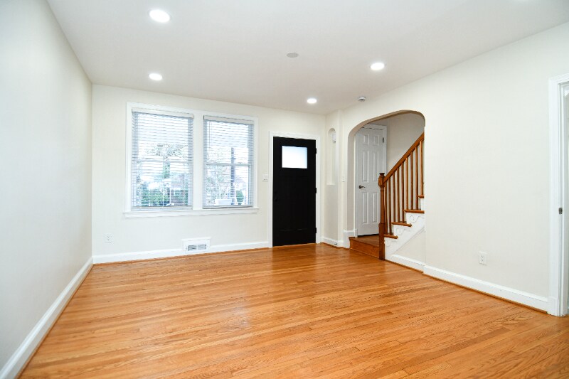 Building Photo - 4620 Sargent Rd NE